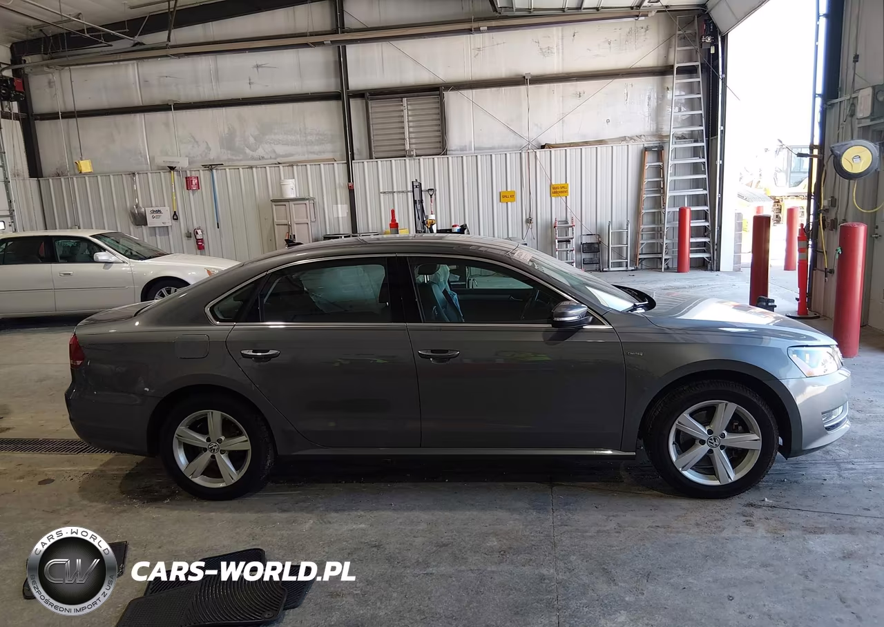 2015 Volkswagen Passat 1.8T Limited Edition VIN:1VWAT7A3XFC098486 - 12