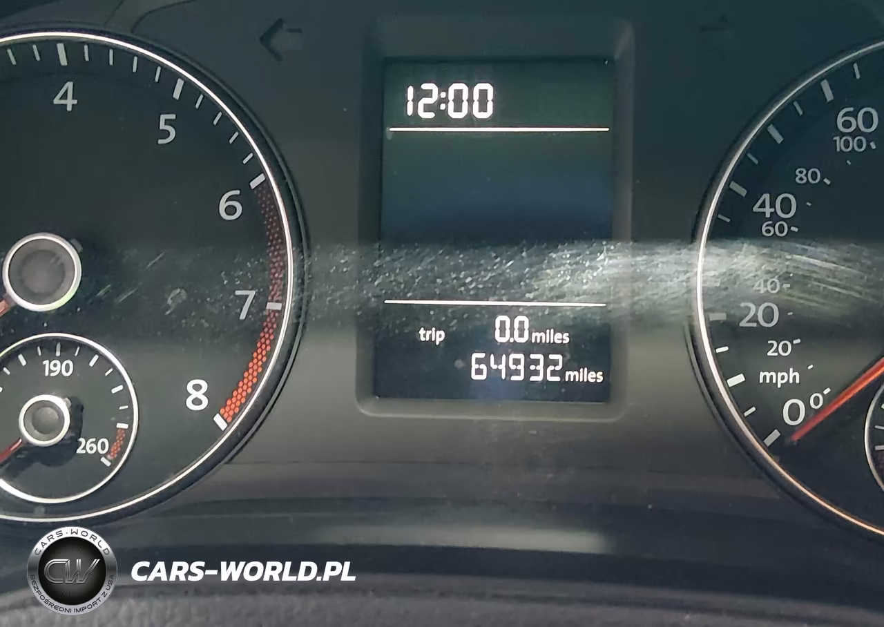 2015 Volkswagen Passat 1.8T Limited Edition VIN:1VWAT7A3XFC098486 - 14