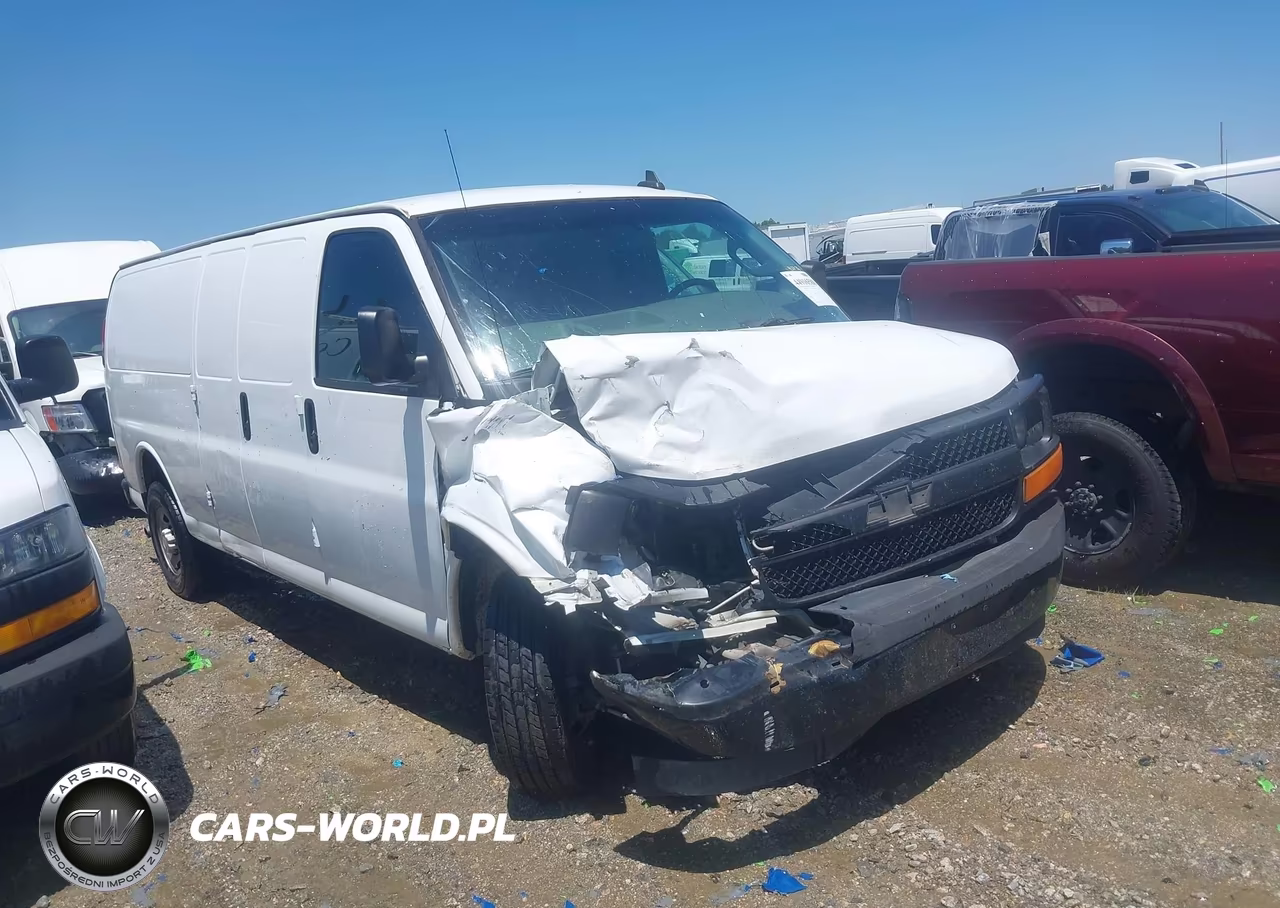 2017 Chevrolet Express 2500 Work Van – zdjęcie 1 z 16