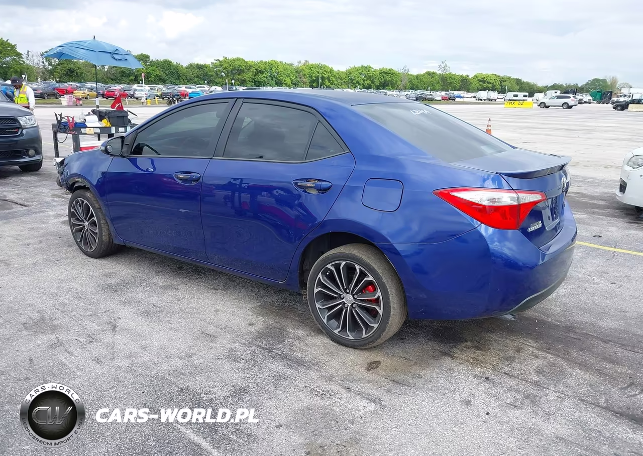 2014 Toyota Corolla S Plus VIN:2T1BURHE1EC082075 - 3