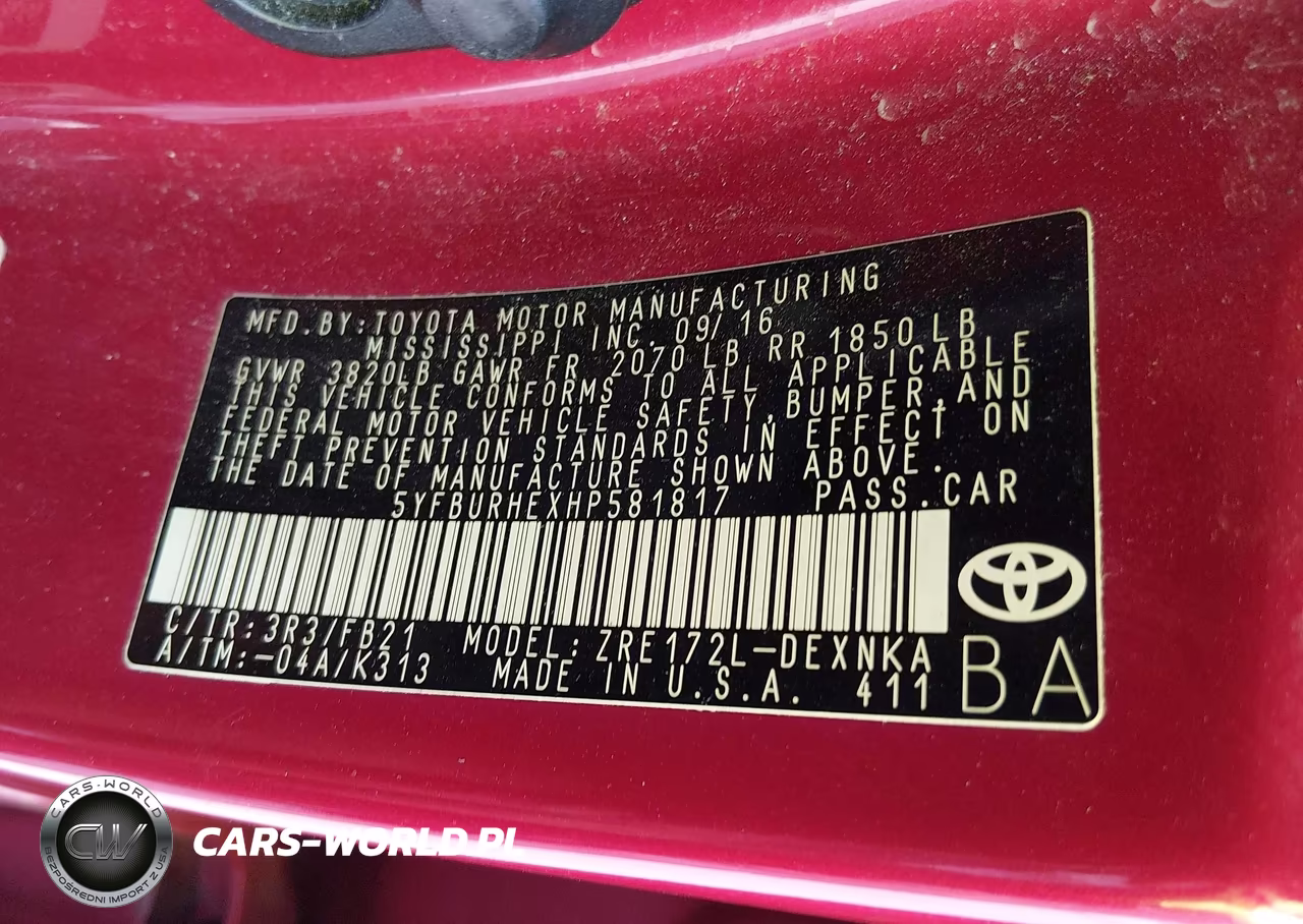 2017 Toyota Corolla Le VIN:5YFBURHEXHP581817 - 9