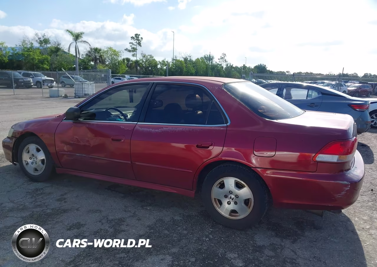 2001 Honda Accord 3.0 Ex VIN:1HGCG16581A048666 - 15