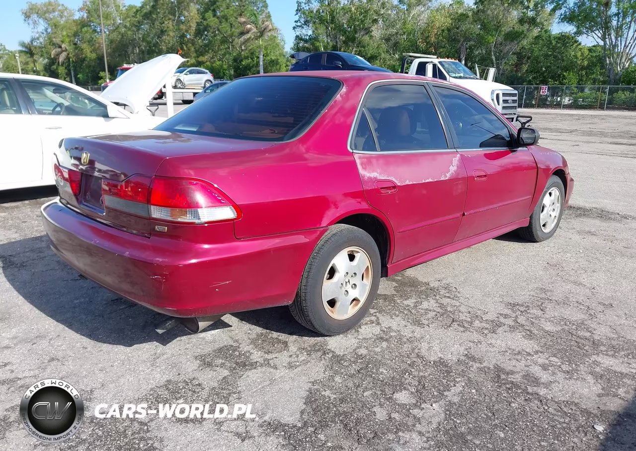 2001 Honda Accord 3.0 Ex VIN:1HGCG16581A048666 - 4