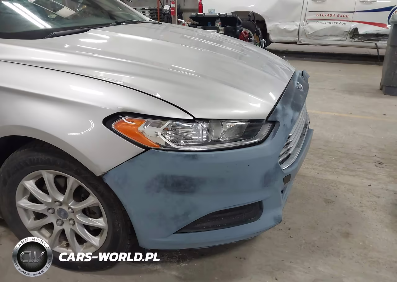 2016 Ford Fusion S VIN:3FA6P0G75GR112219 - 12