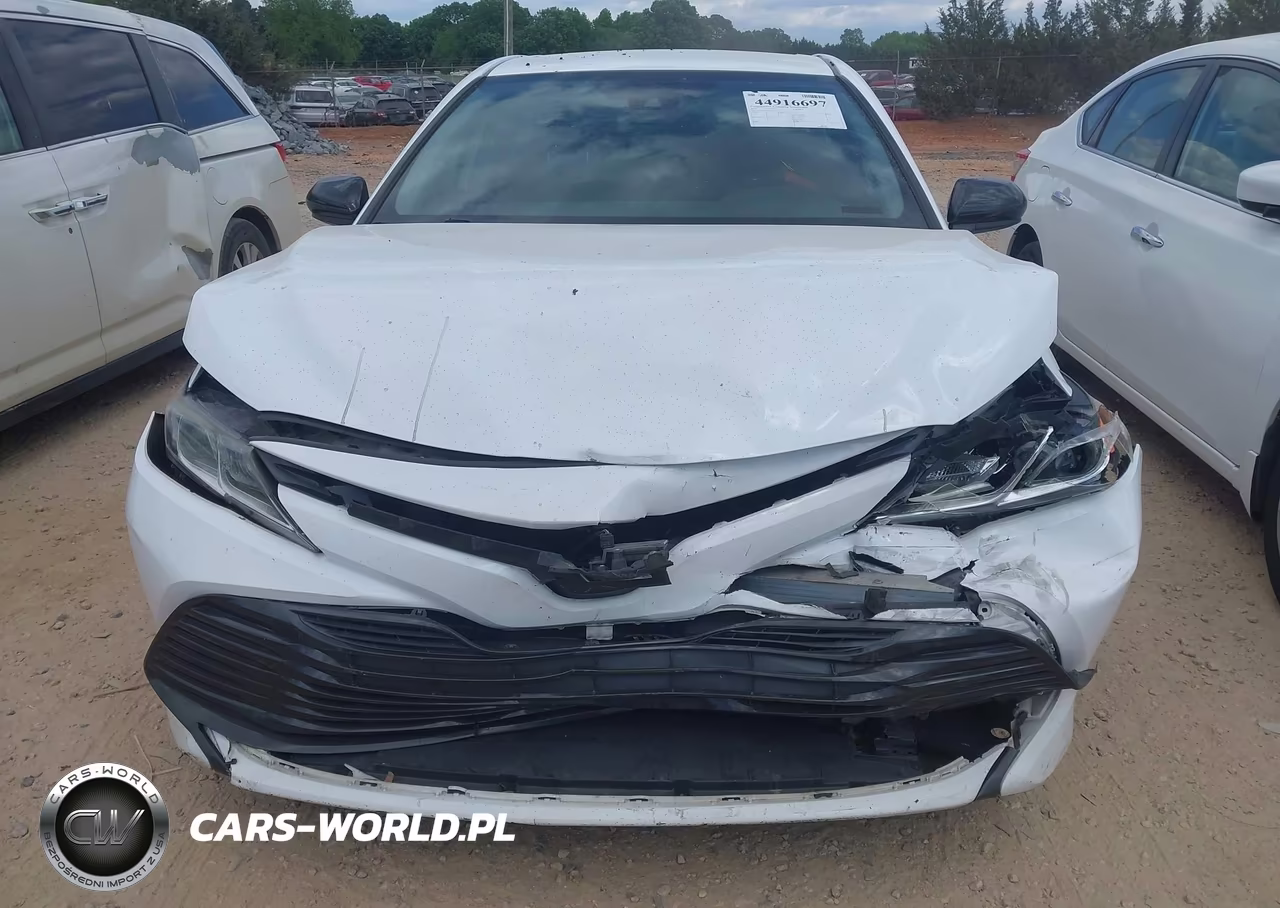 2019 Toyota Camry Le VIN:4T1B11HK3KU774512 - 12