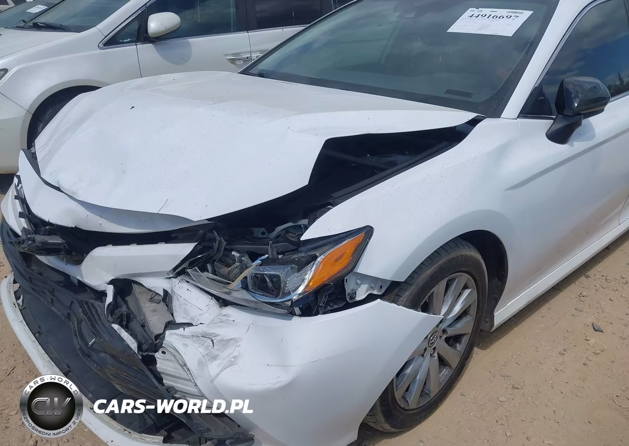 2019 Toyota Camry Le VIN:4T1B11HK3KU774512 - 6