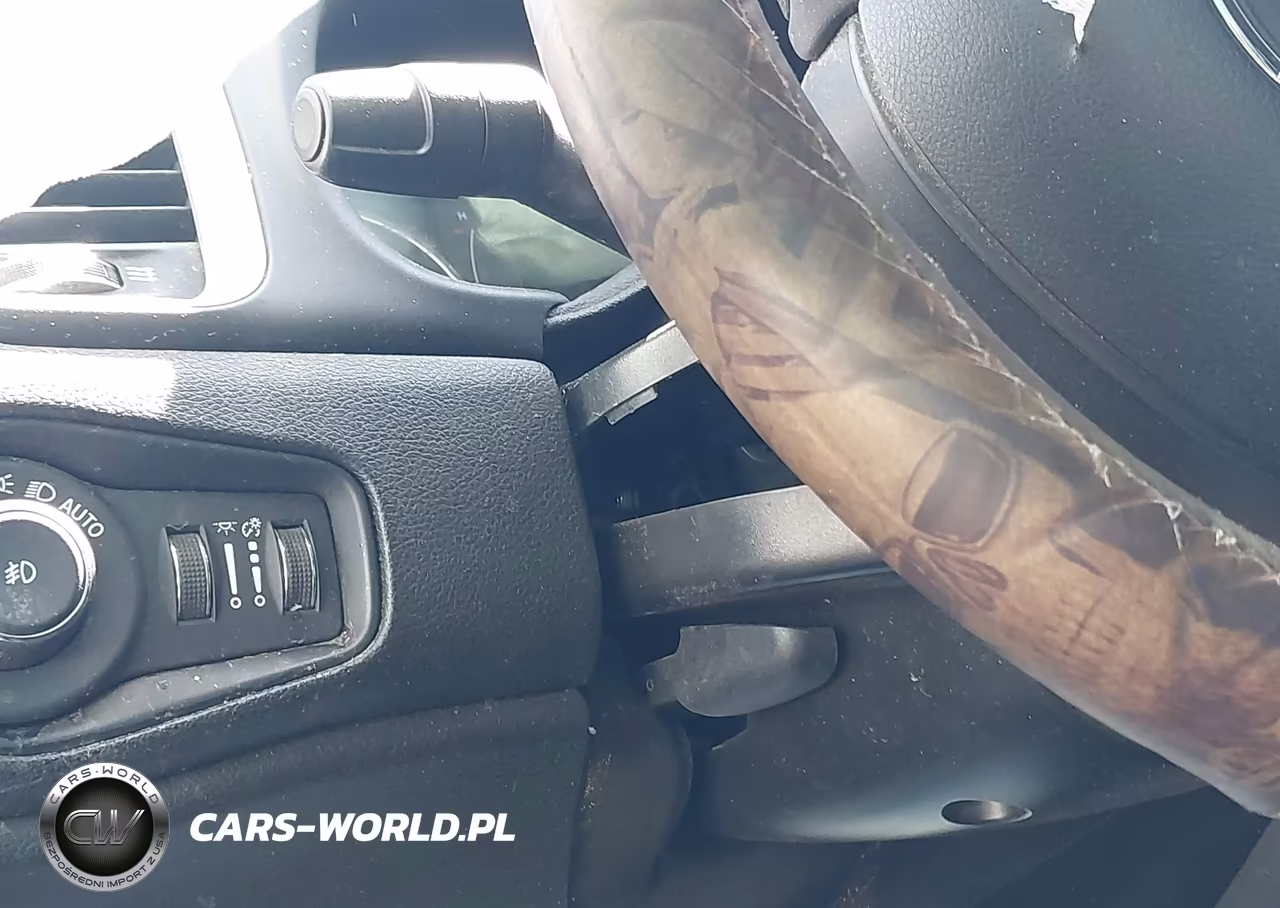 2019 Jeep Renegade Latitude 4X4 VIN:ZACNJBBB9KPK56290 - 7