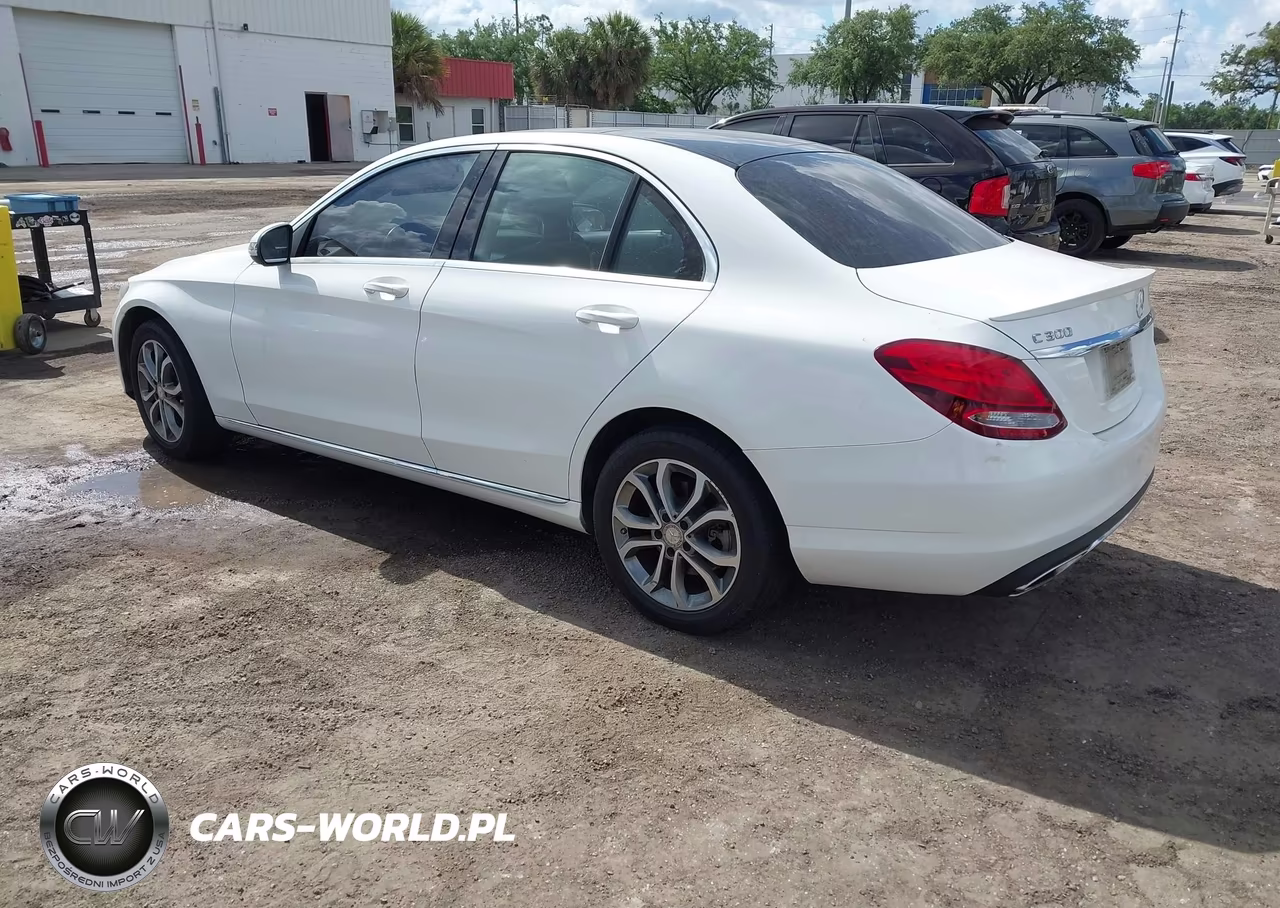 2016 Mercedes-Benz C 300 4Matic VIN:WDDWF4KBXGR151311 - 3