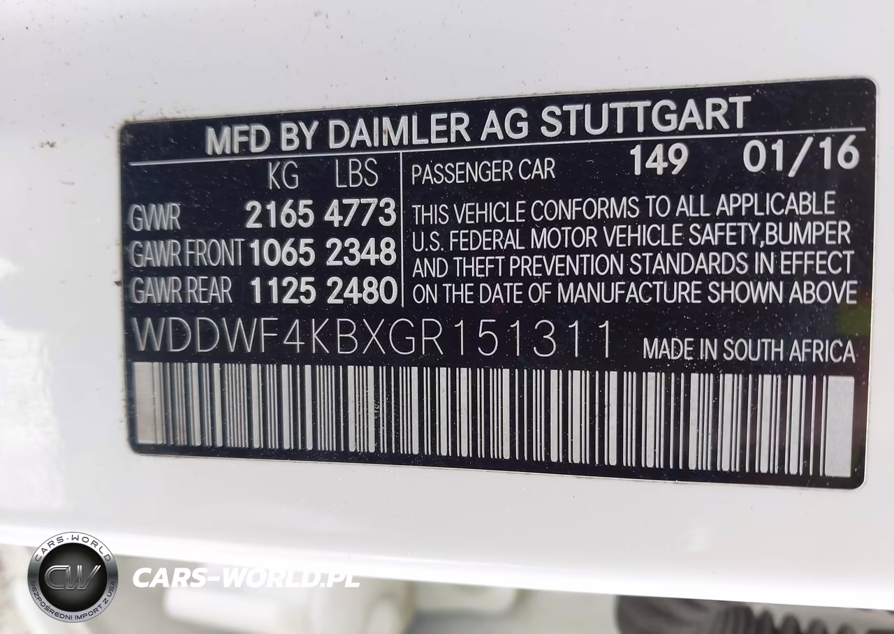 2016 Mercedes-Benz C 300 4Matic VIN:WDDWF4KBXGR151311 - 9