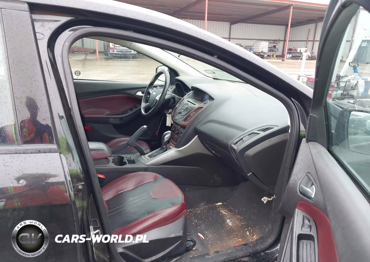 2014 Ford Focus Se VIN:1FADP3K27EL290794 - 5