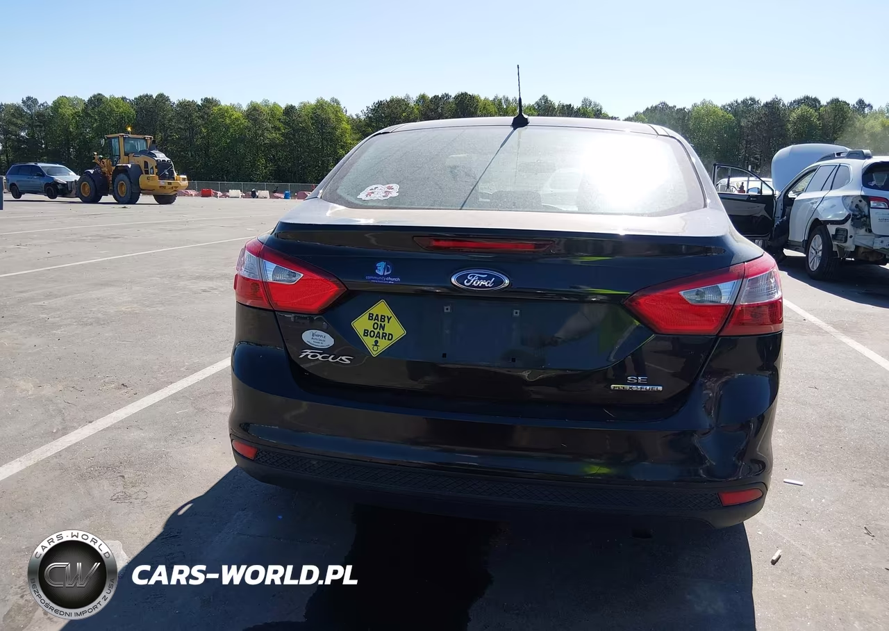 2014 Ford Focus Se VIN:1FADP3F24EL410707 - 16