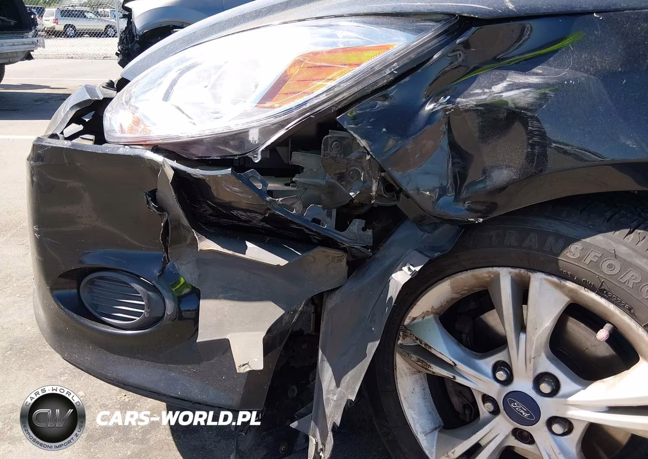 2014 Ford Focus Se VIN:1FADP3F24EL410707 - 6