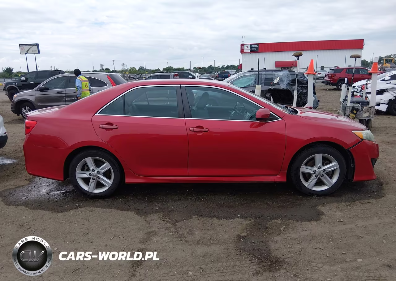 2012 Toyota Camry Se VIN:4T1BF1FK2CU568765 - 13