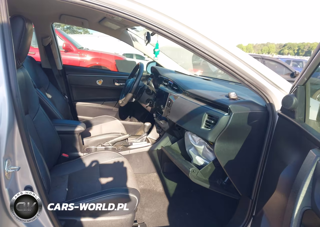 2015 Toyota Corolla S Plus VIN:2T1BURHE2FC476265 - 5