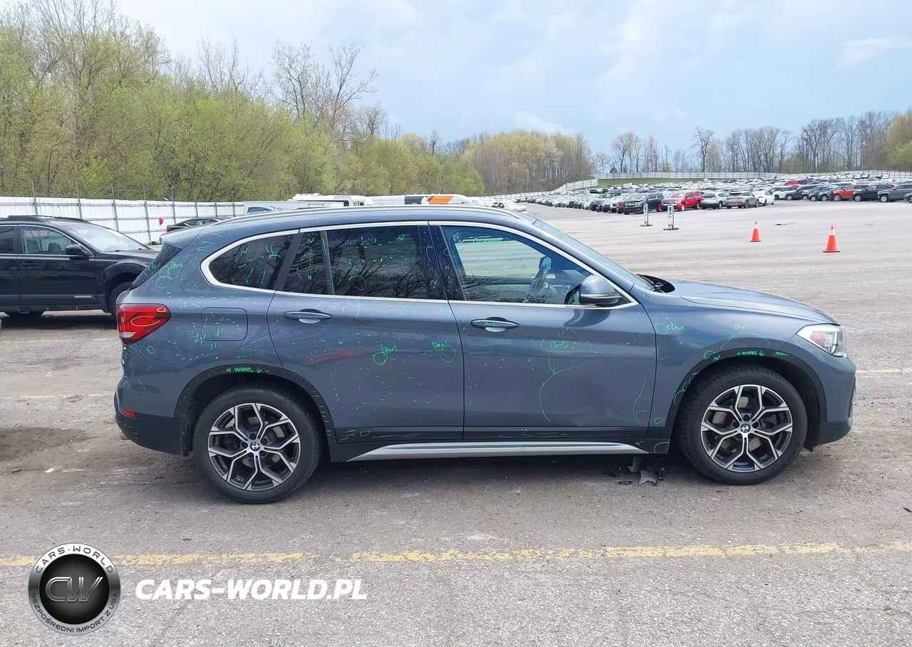 2021 BMW X1 xDrive28I VIN:WBXJG9C05M5U04617 - 13