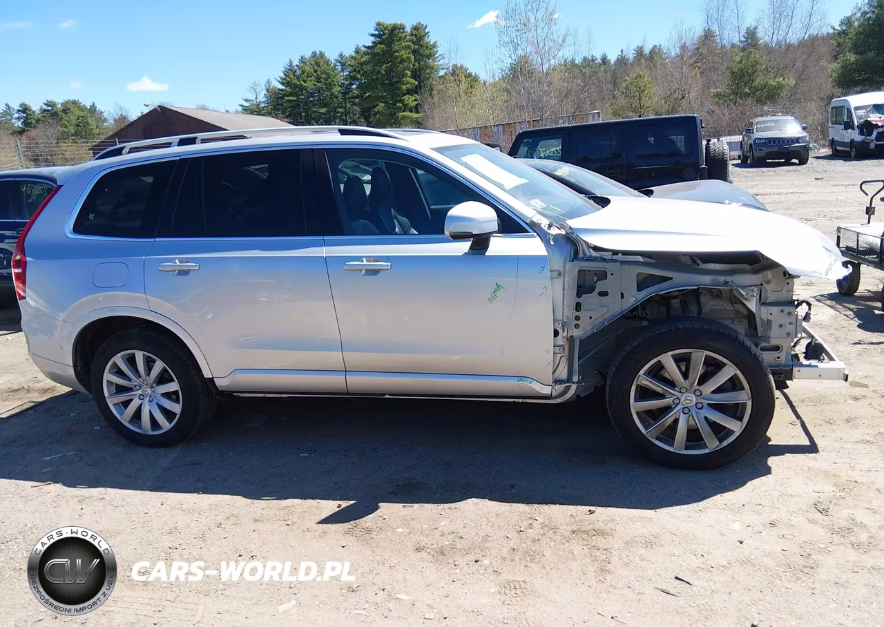 2018 Volvo Xc90 T5 Momentum VIN:YV4102PK6J1344531 - 14