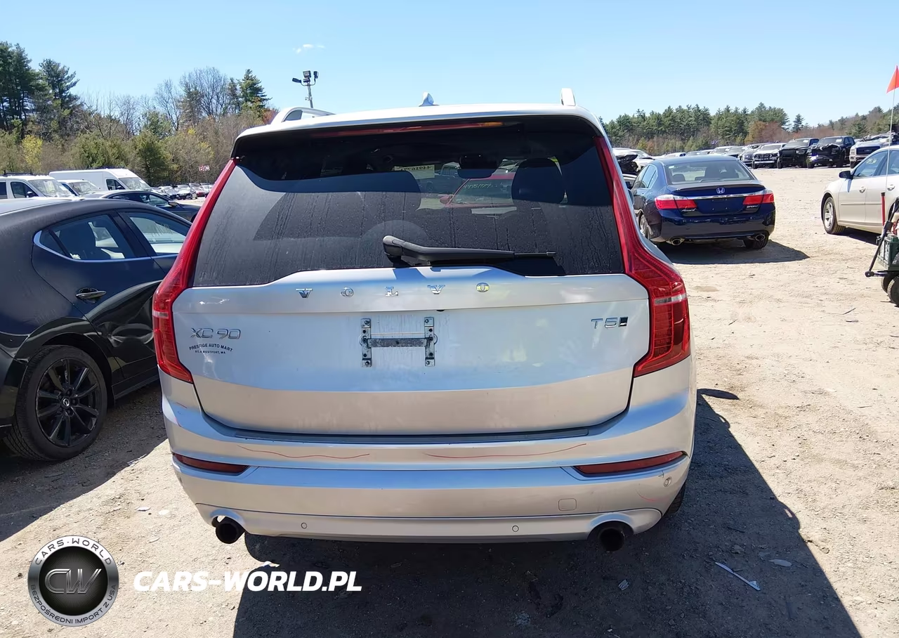 2018 Volvo Xc90 T5 Momentum VIN:YV4102PK6J1344531 - 17