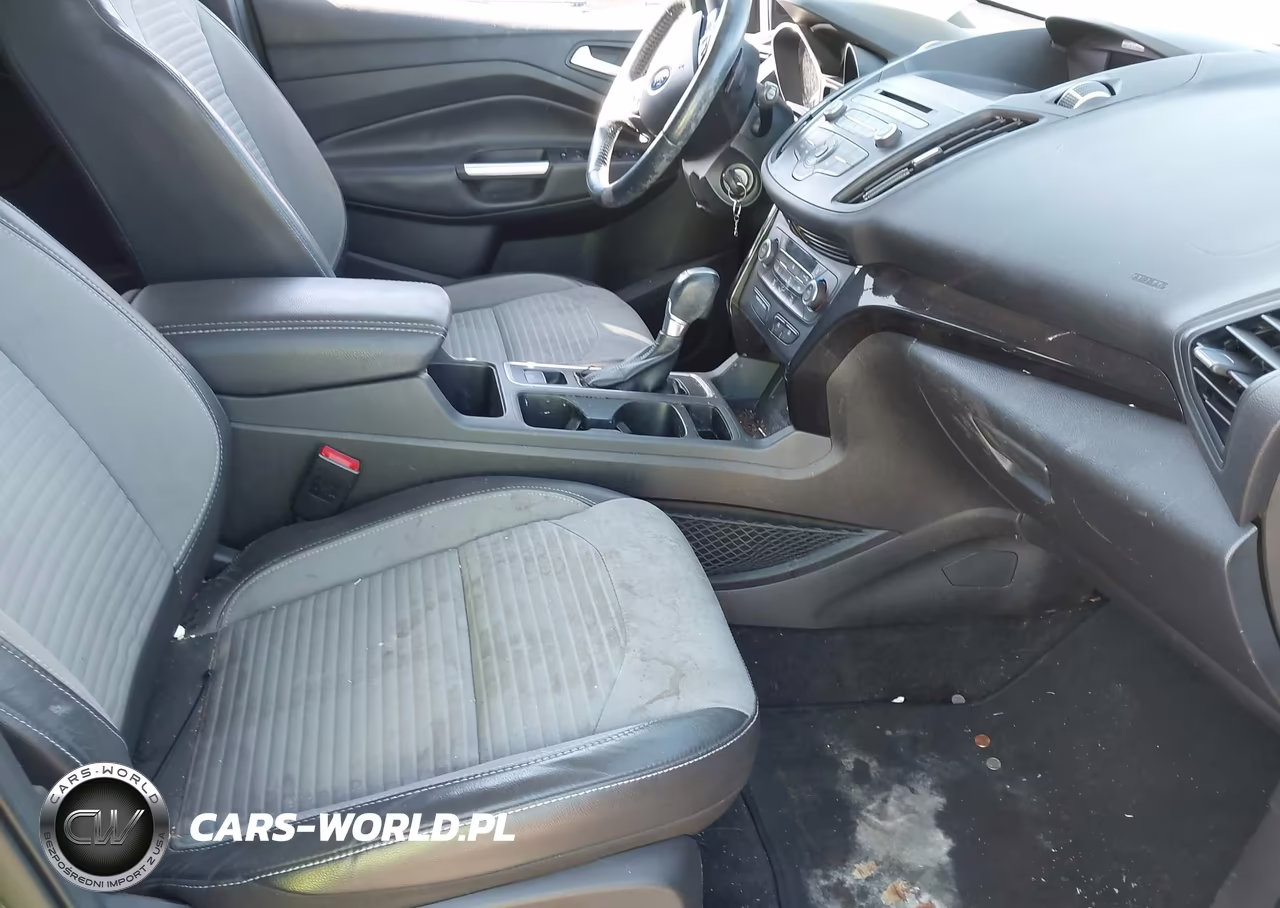 2017 Ford Escape Se VIN:1FMCU0G91HUE09064 - 5
