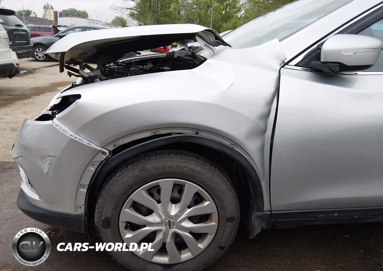 2015 Nissan Rogue S VIN:KNMAT2MT2FP578421 - 17