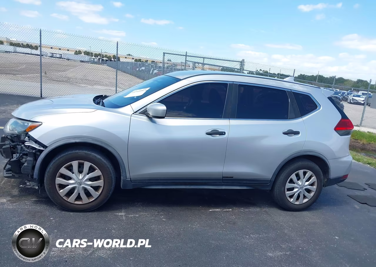 2017 Nissan Rogue S VIN:JN8AT2MT1HW400707 - 15