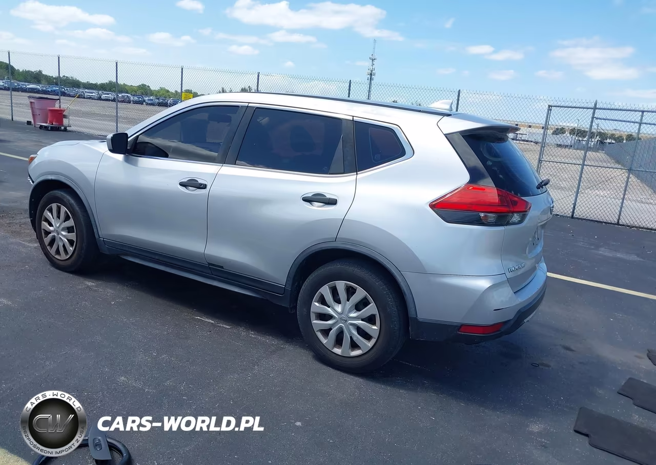 2017 Nissan Rogue S VIN:JN8AT2MT1HW400707 - 3