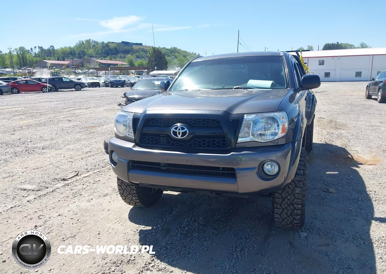 2011 Toyota Tacoma Base V6 VIN:5TFLU4EN7BX021967 - 12