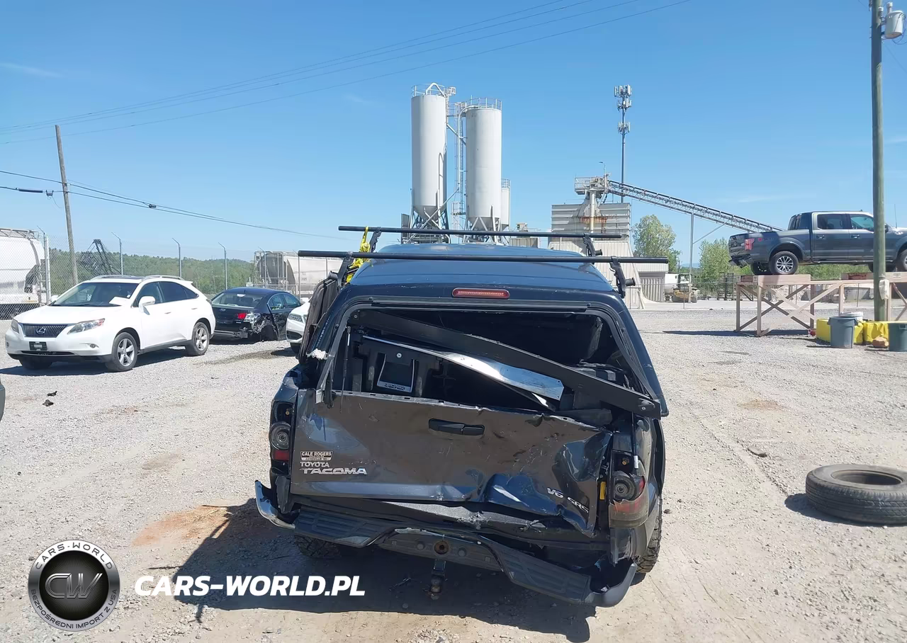 2011 Toyota Tacoma Base V6 VIN:5TFLU4EN7BX021967 - 16