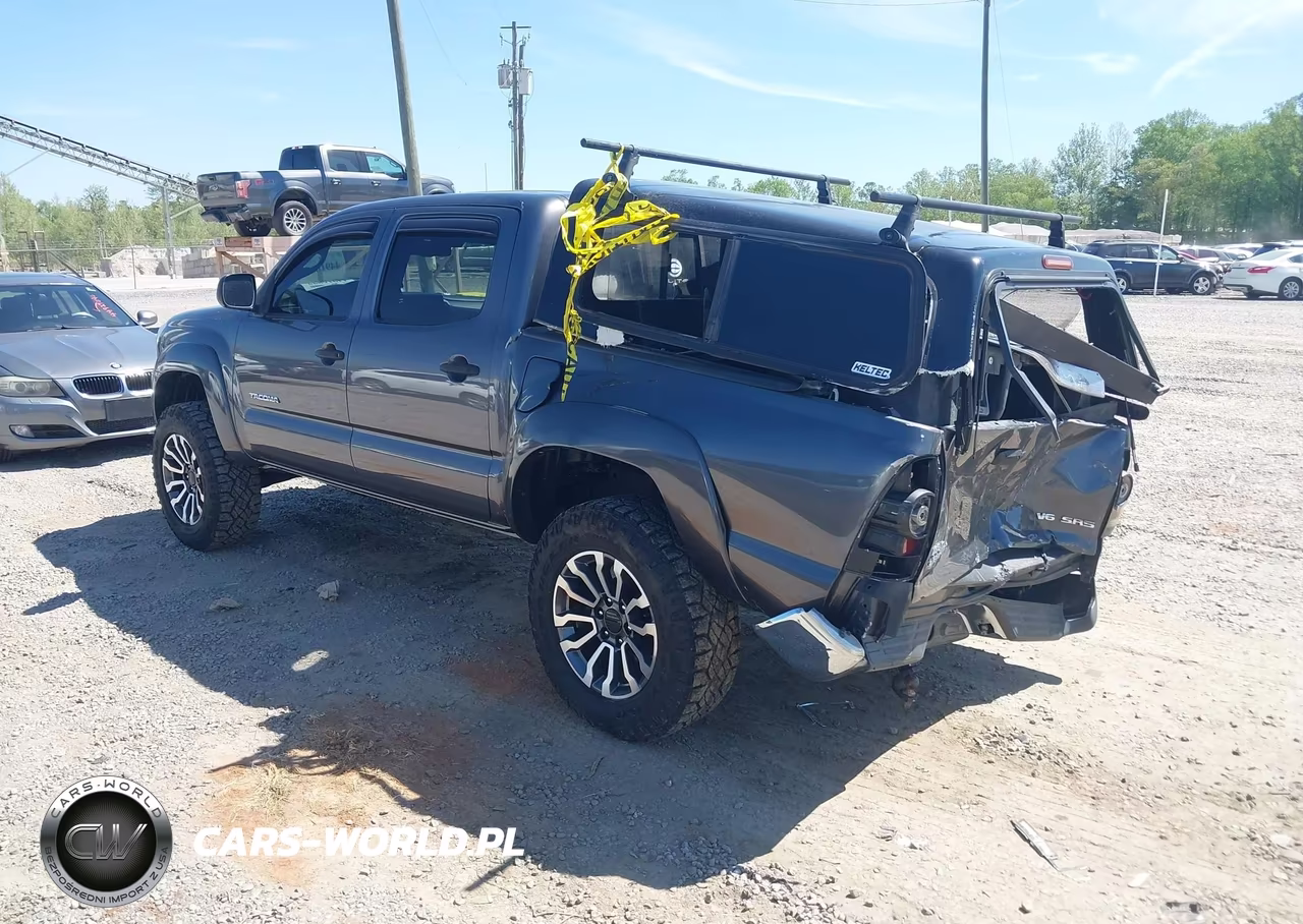 2011 Toyota Tacoma Base V6 VIN:5TFLU4EN7BX021967 - 3