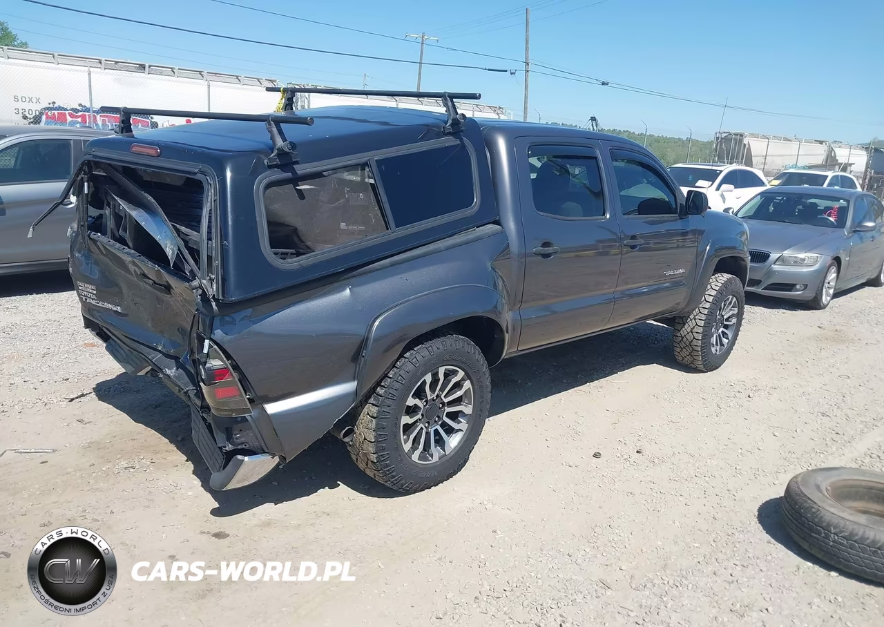 2011 Toyota Tacoma Base V6 VIN:5TFLU4EN7BX021967 - 4