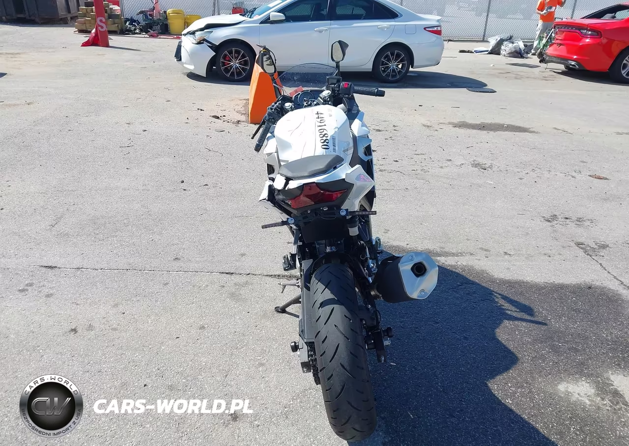 2023 Kawasaki Ex400 VIN:JKAEXKH19PDAN9137 - 6