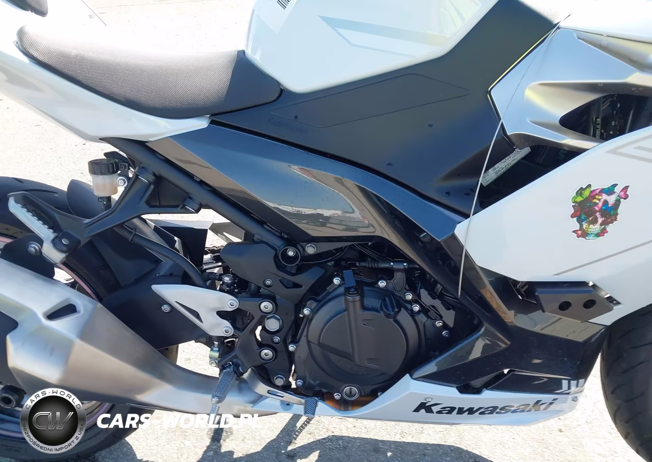 2023 Kawasaki Ex400 VIN:JKAEXKH19PDAN9137 - 8