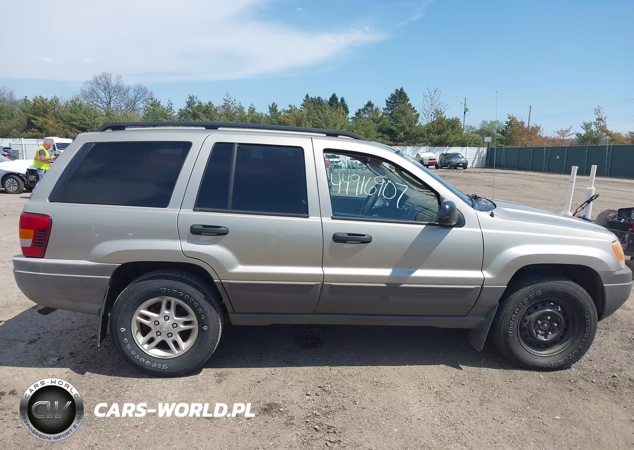 2004 Jeep Grand Cherokee Laredo VIN:1J4GW48SX4C305739 - 13