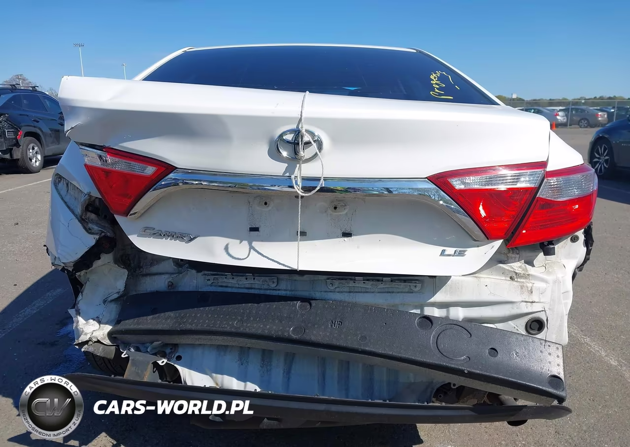 2016 Toyota Camry Le VIN:4T4BF1FK7GR577764 - 16
