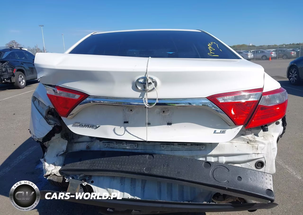 2016 Toyota Camry Le VIN:4T4BF1FK7GR577764 - 6