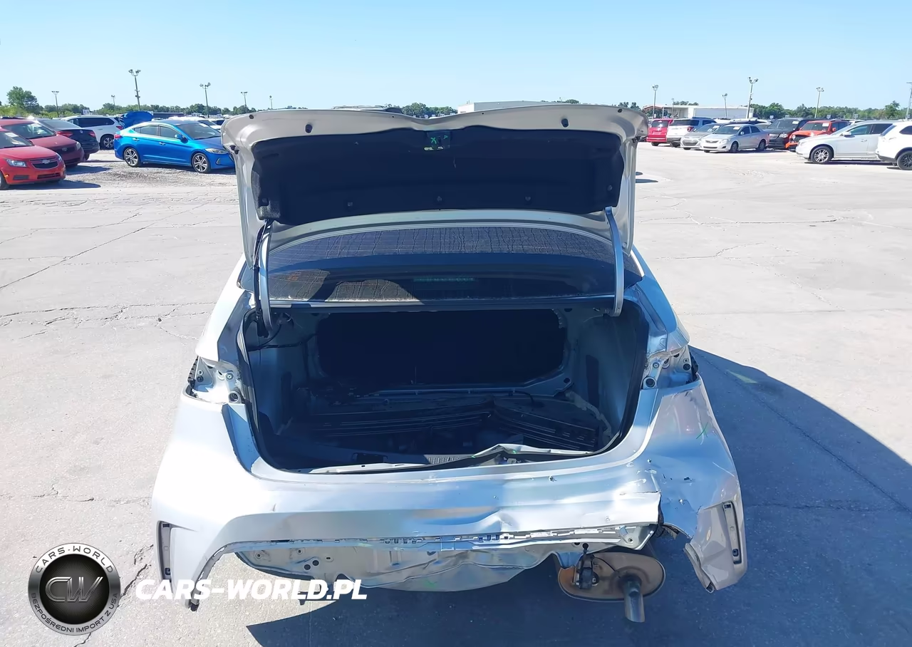 2023 Toyota Corolla Hybrid Le VIN:JTDBCMFEXPJ014633 - 17