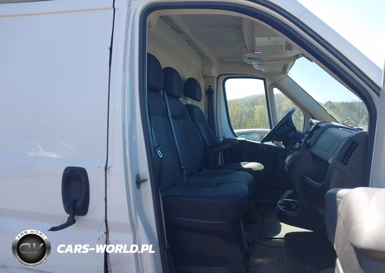 2015 Ram Promaster 1500 Low Roof VIN:3C6TRVAG4FE509415 - 5