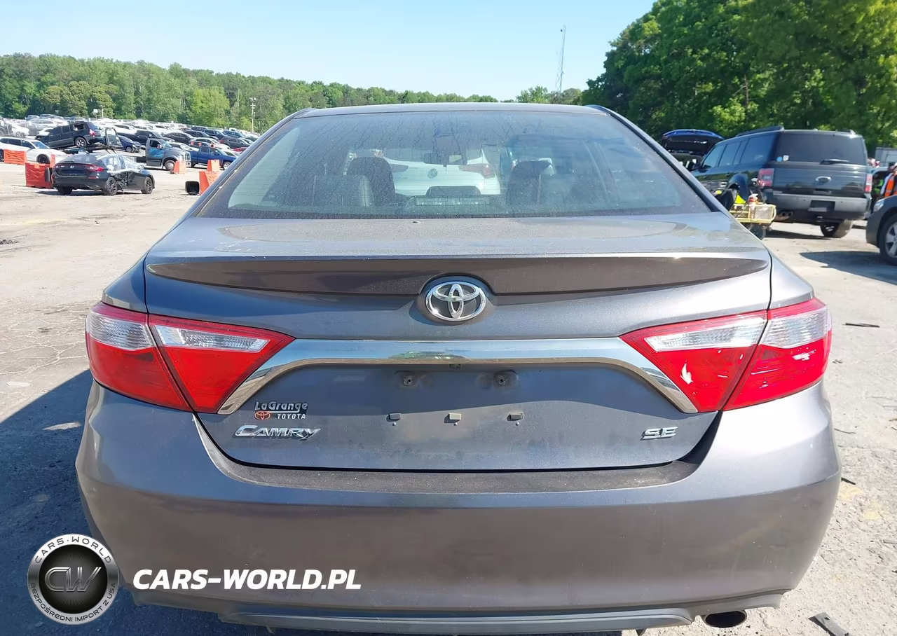 2017 Toyota Camry Se VIN:4T1BF1FK7HU298181 - 16