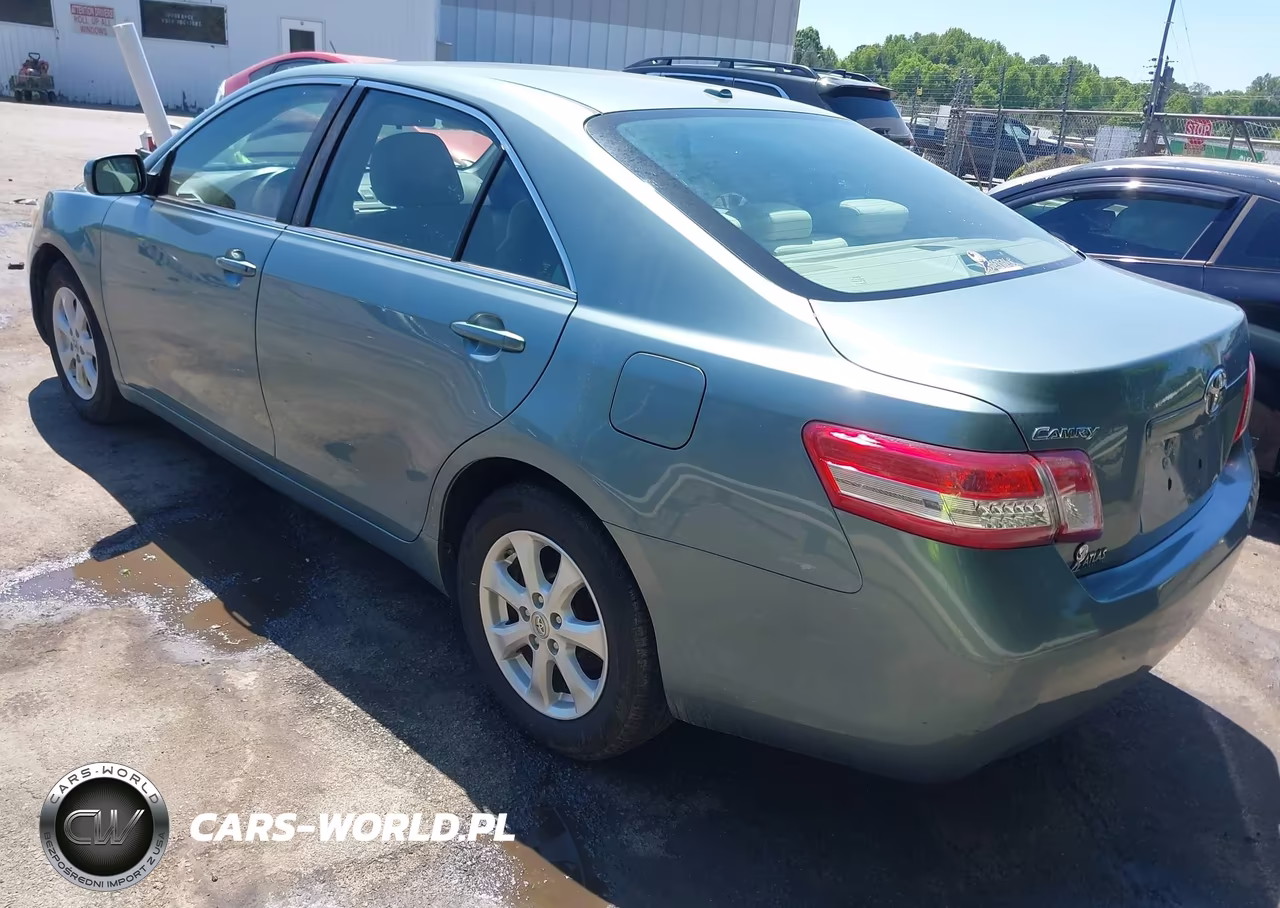 2011 Toyota Camry Le VIN:4T1BF3EK9BU583873 - 3
