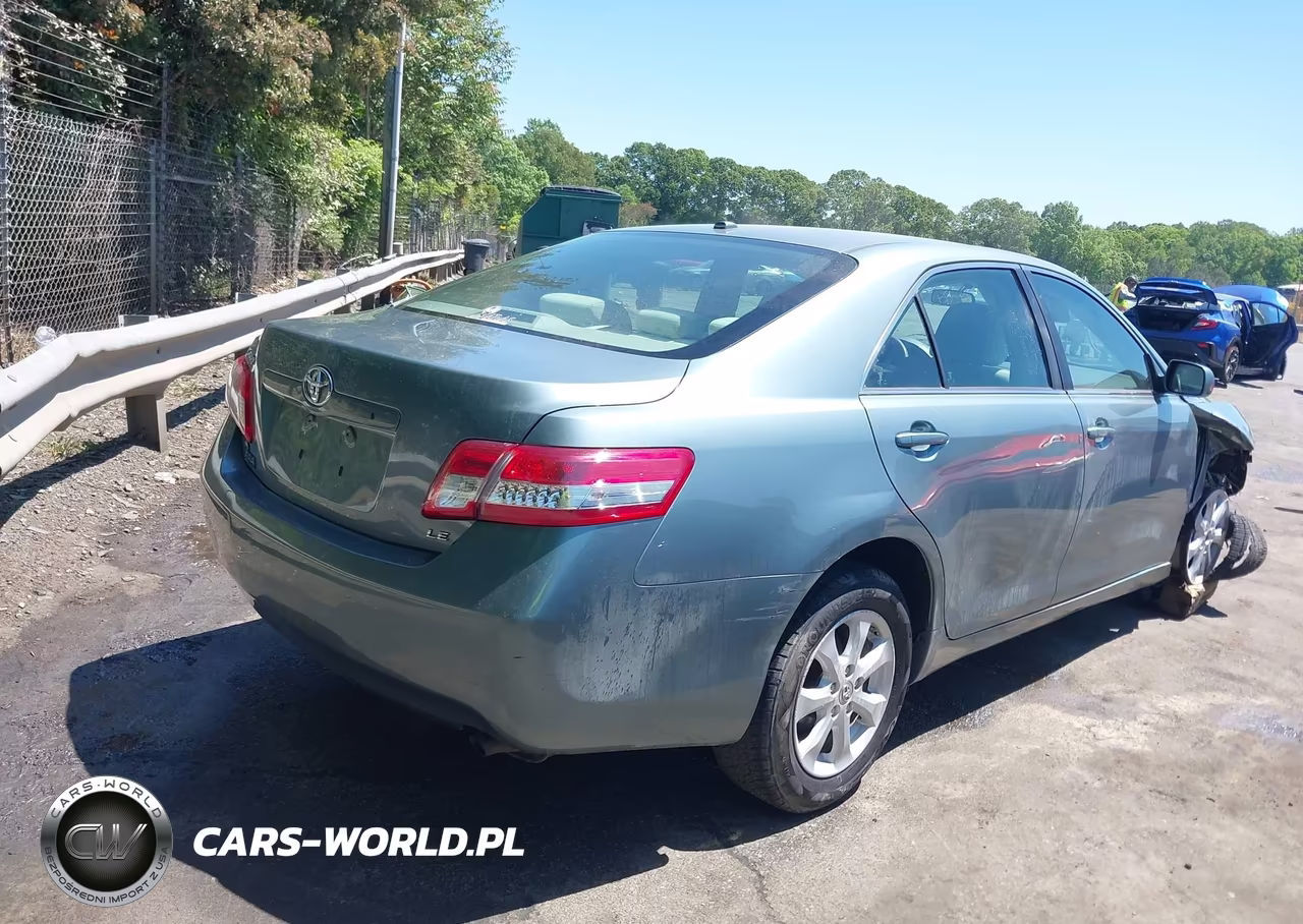 2011 Toyota Camry Le VIN:4T1BF3EK9BU583873 - 4