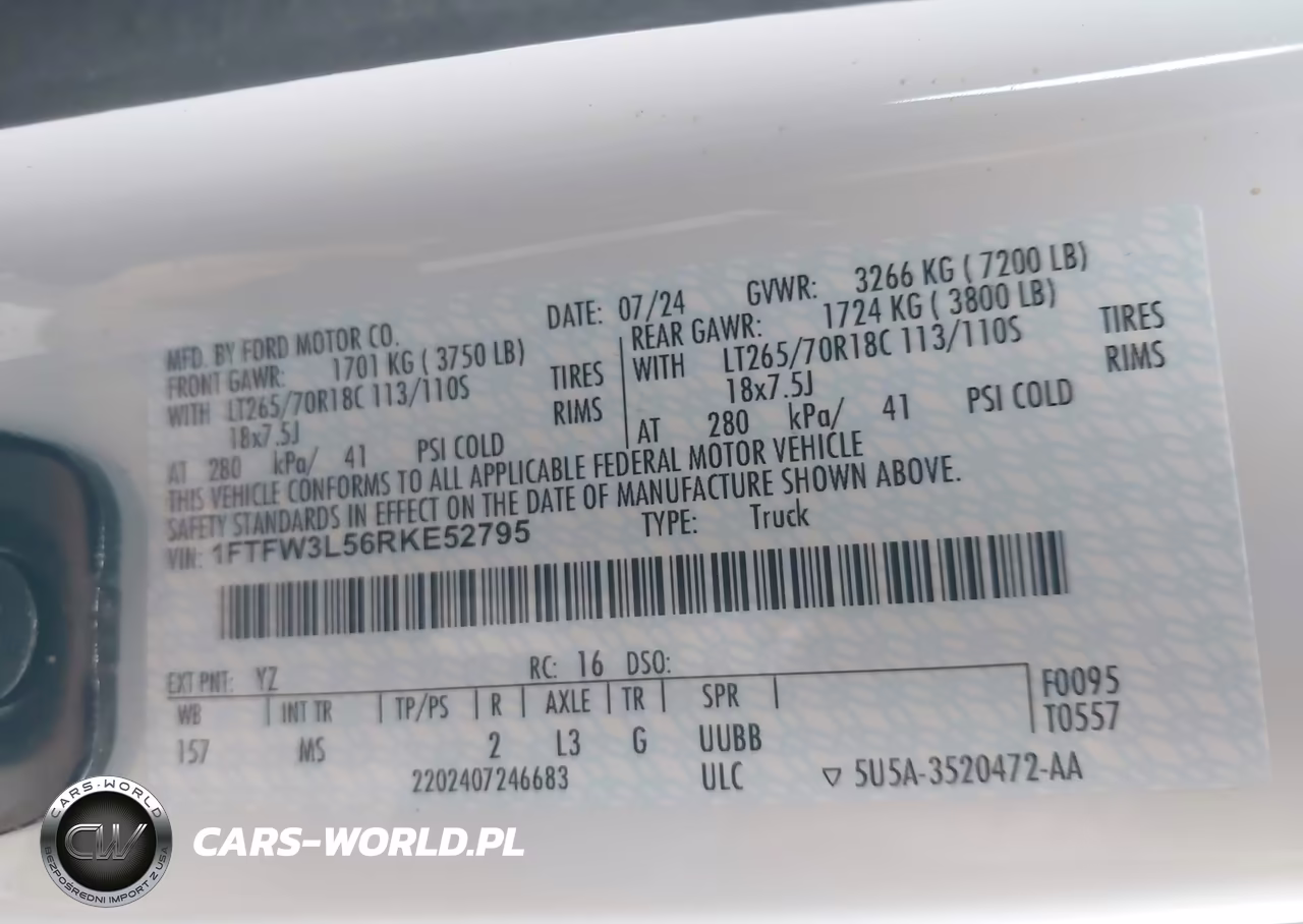 2024 Ford F-150 Xlt VIN:1FTFW3L56RKE52795 - 9