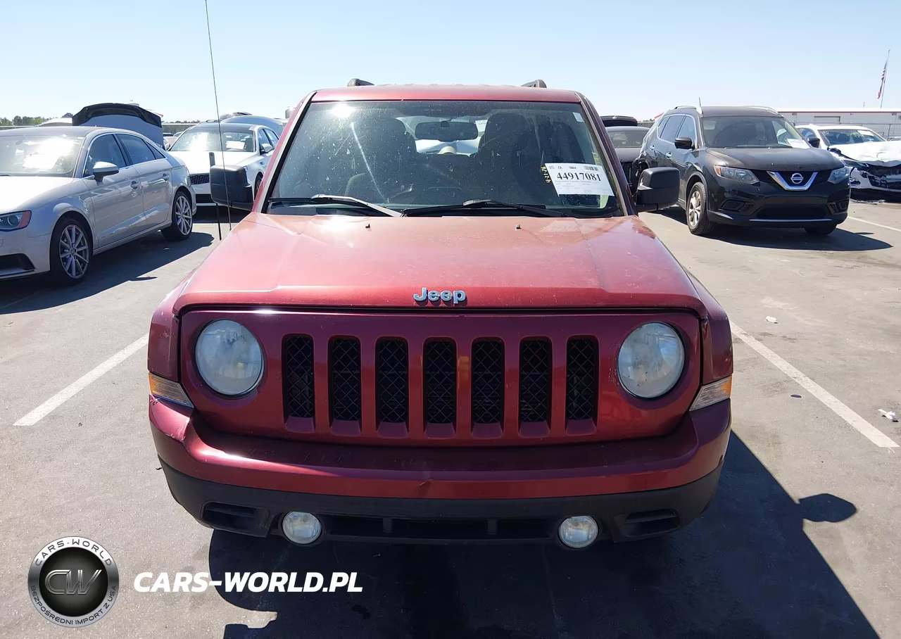 2014 Jeep Patriot Latitude VIN:1C4NJRFB9ED811246 - 12