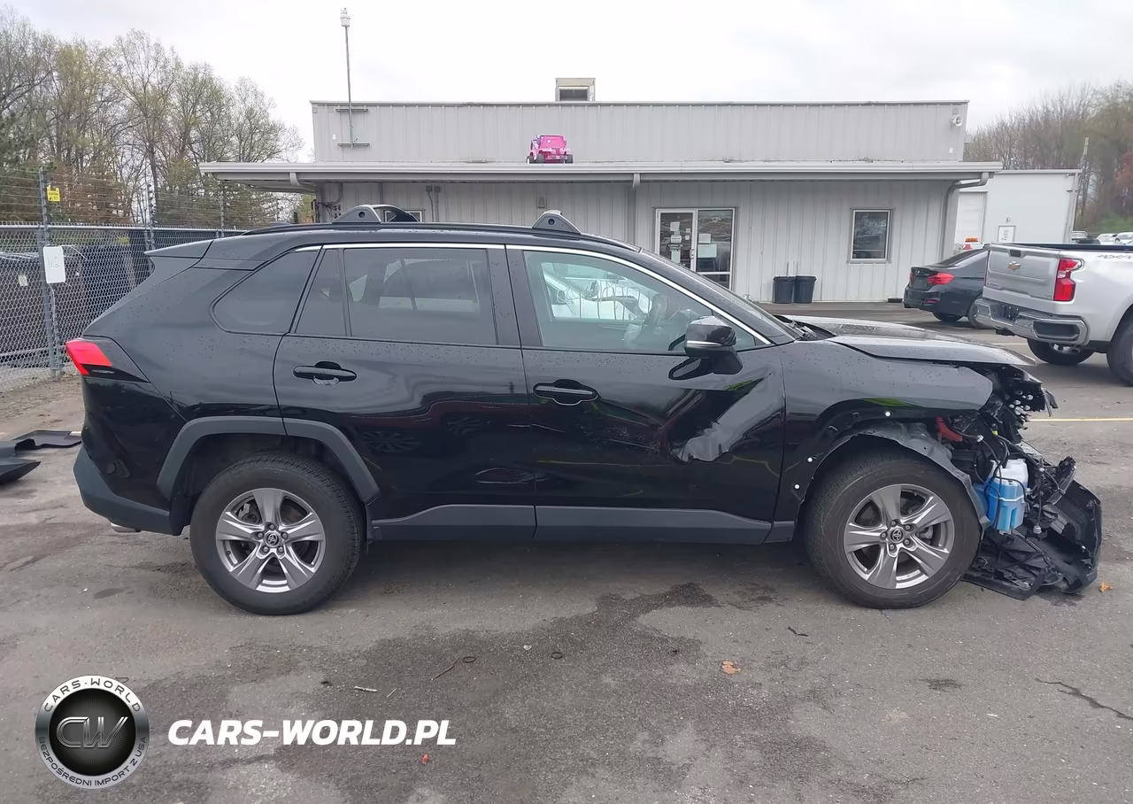 2022 Toyota Rav4 Xle VIN:2T3P1RFV1NC278820 - 13
