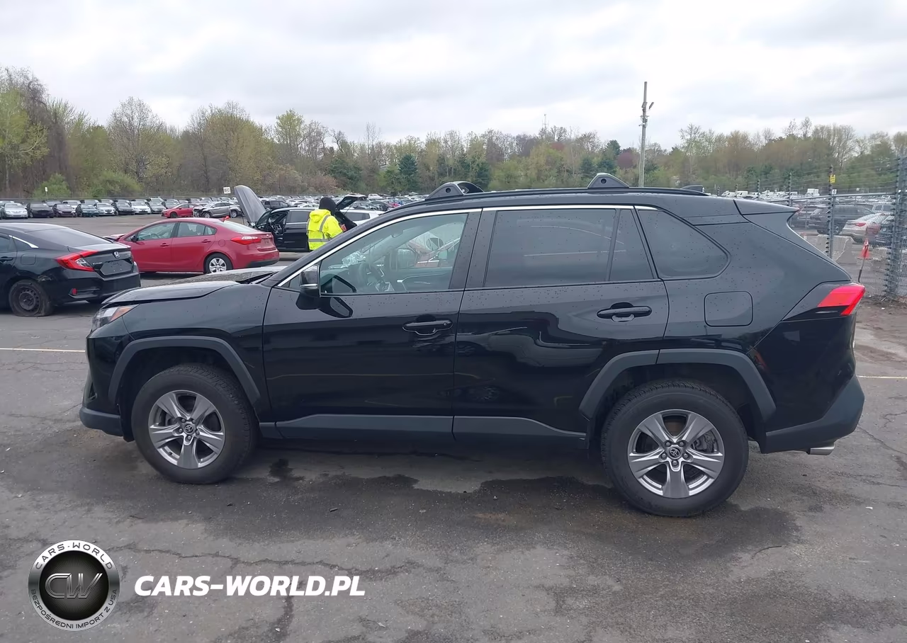 2022 Toyota Rav4 Xle VIN:2T3P1RFV1NC278820 - 14