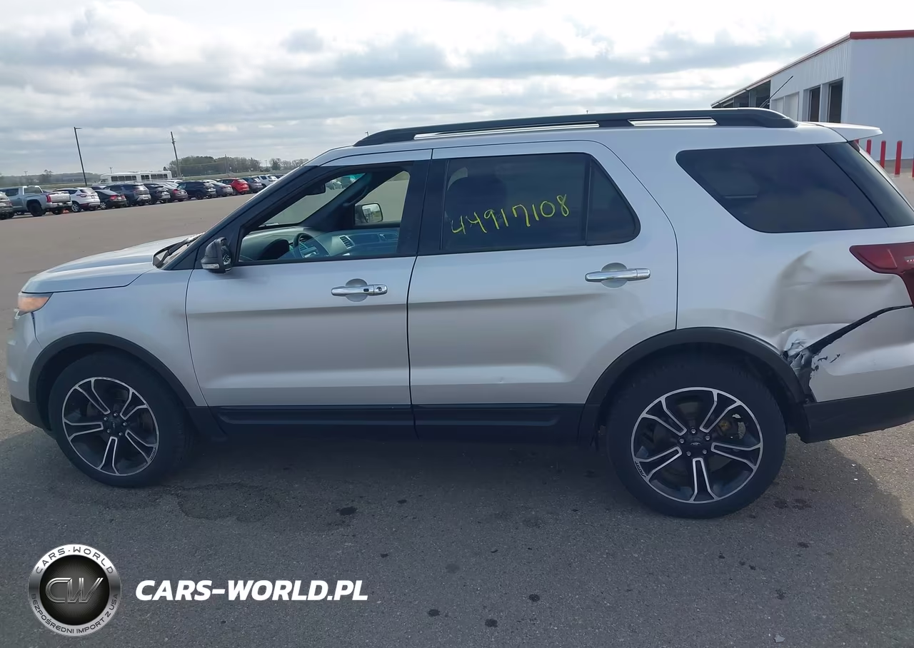 2014 Ford Explorer Sport VIN:1FM5K8GT4EGC33775 - 14
