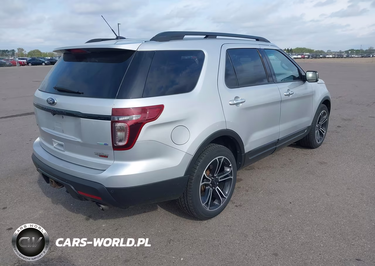 2014 Ford Explorer Sport VIN:1FM5K8GT4EGC33775 - 4