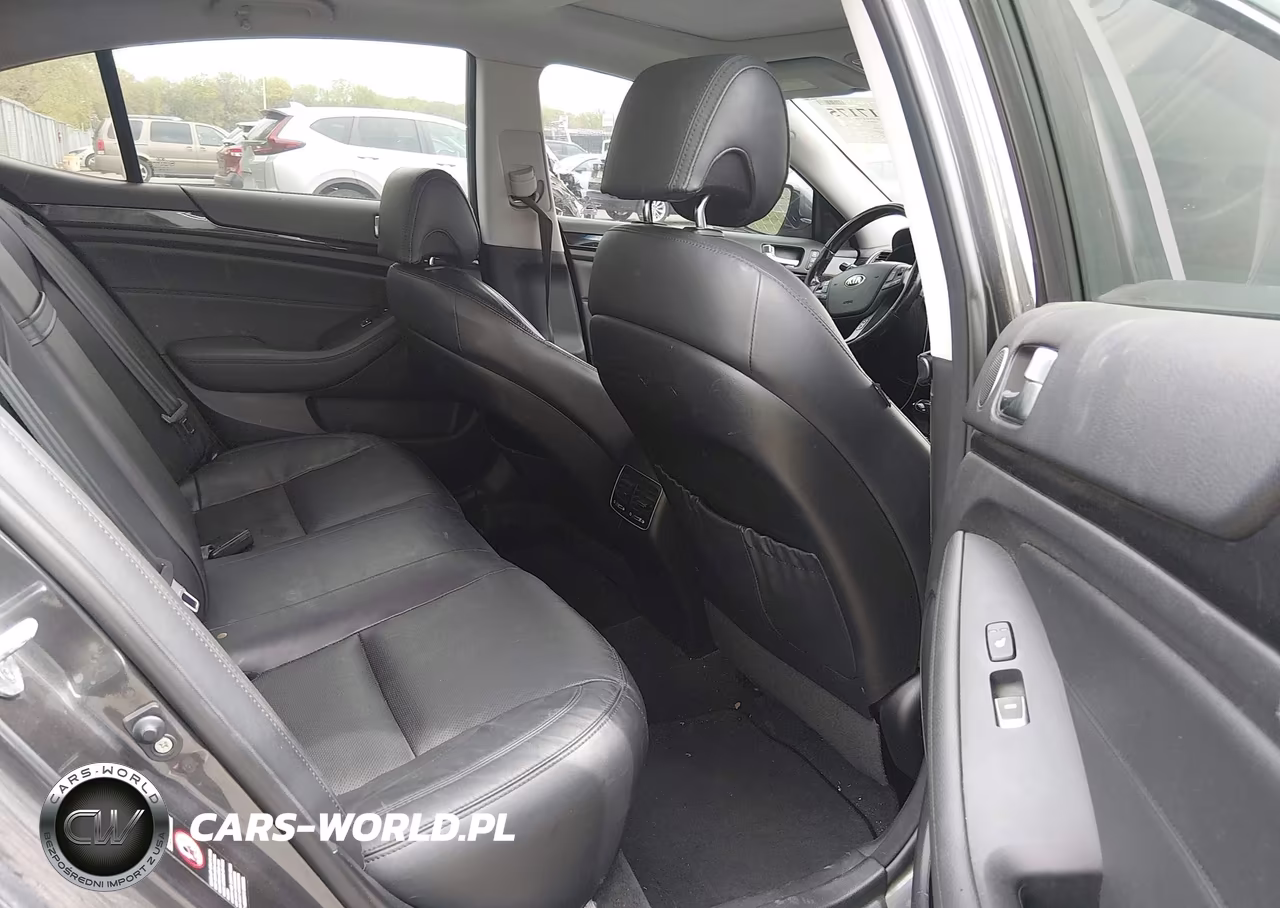 2015 Kia Cadenza Premium VIN:KNALN4D78F5177899 - 8