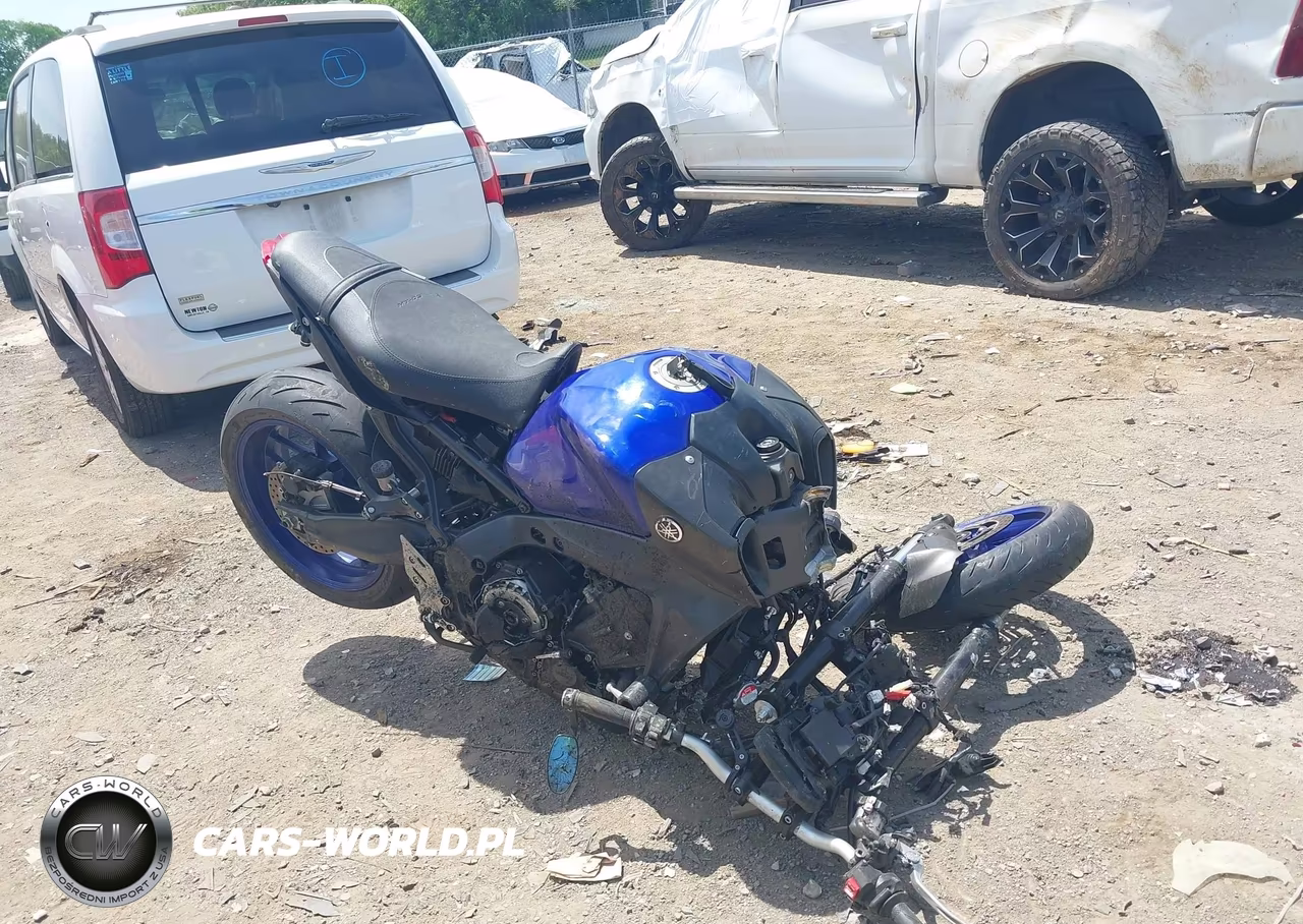 2021 Yamaha Mt09 – zdjęcie 1 z 13