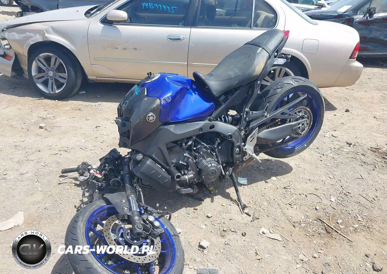 2021 Yamaha Mt09 VIN:JYARN71E2MA000444 - 13