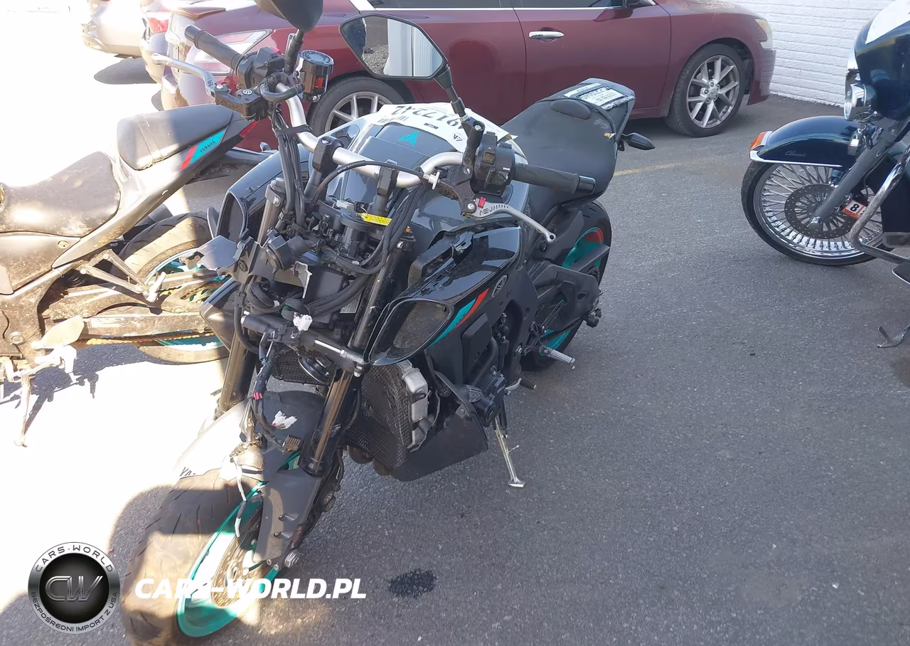 2023 Yamaha Mtn1000 VIN:JYARN79E5PA000639 - 2