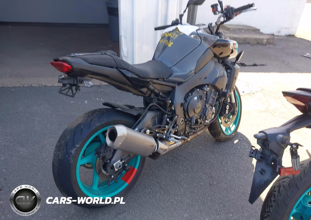 2023 Yamaha Mtn1000 VIN:JYARN79E5PA000639 - 4
